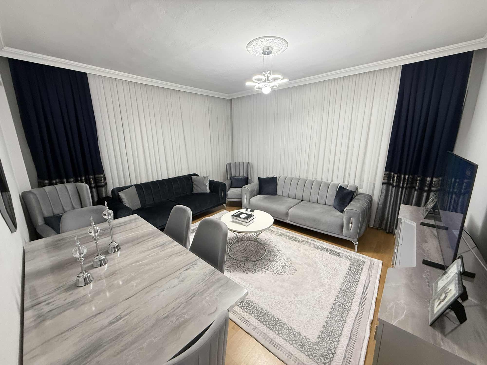 İ&F DEN MERKEZİ KONUMDA MASRAFSIZ ARAKAT 3+1 FIRSAT DAİRE
